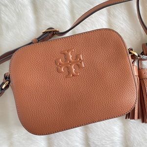 ✨Tory Burch Cognac Tan Leather Crossbody